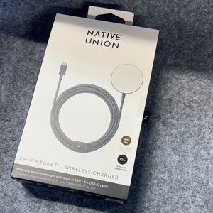 Native Union Snap Magnetic Wireless 10 ft Charger x Native Union – Cosmos Black
